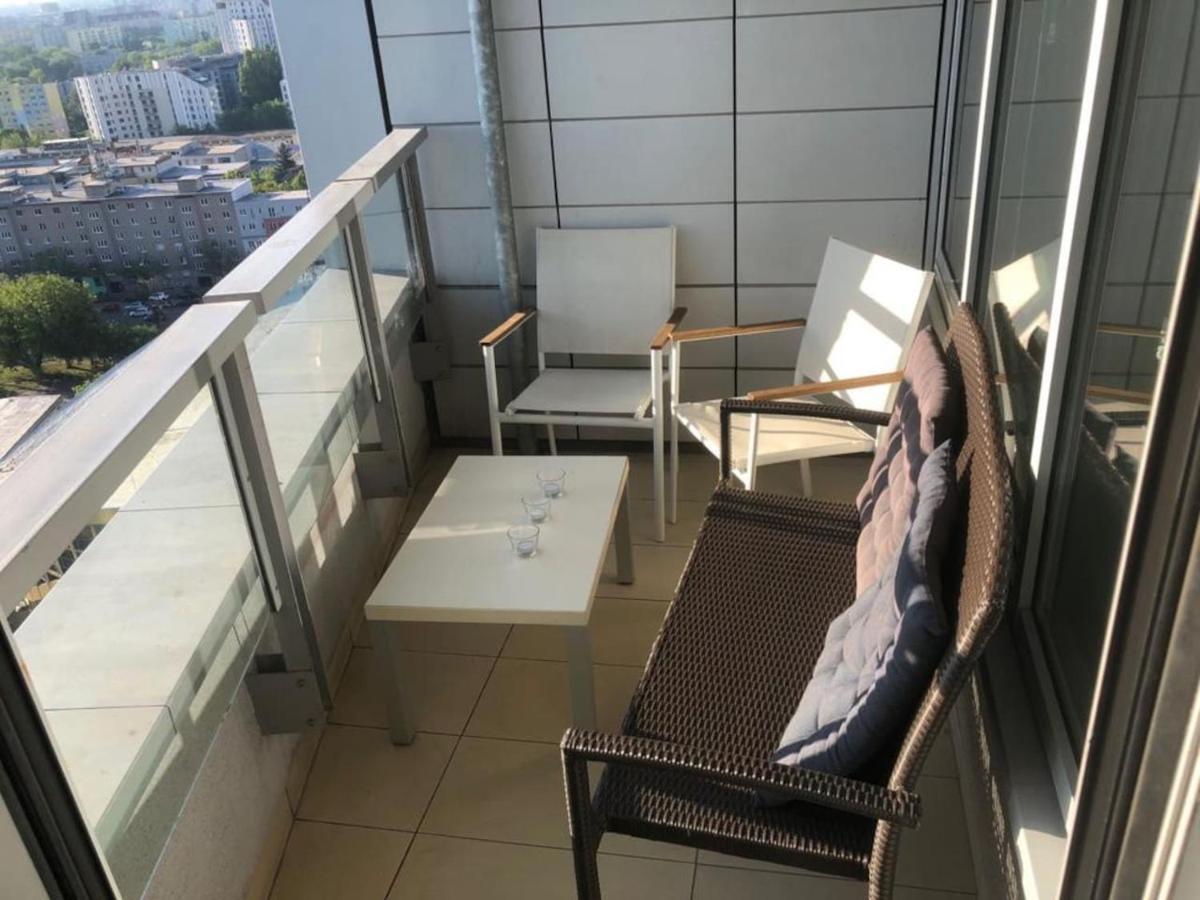 Juls Apartment Next To Football And Hockey Stadium Bratislava Exterior photo